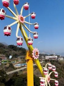 １６年前に閉園遊園地の観覧車 今どこに 二つに分割されて第二の 人生 神戸新聞next