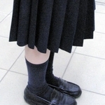 女子の制服を着て学校へ行けるのがうれしい