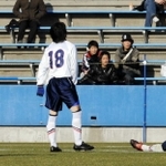 豊かな才能で滝川第二高校を圧倒した鹿児島城西高時代の大迫勇也選手（左）＝２００９年１月５日、横浜市のニッパツ三ツ沢球技場