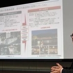 地域の風土に根ざしたまちづくりについて語る中島秀豊さん＝中コミュニティプラザ