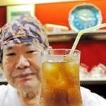 「喫茶ヨシダ」で半世紀、メニューに並ぶ幻のドリンク「キューピット」＝明石市本町１