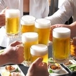 生ビール中ジョッキは「なまちゅう」？「ちゅうなま」？（taa22/stock.adobe.com）