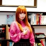 いじめ問題について語る中川翔子さん＝東京都渋谷区