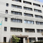 兵庫県警西宮署＝西宮市津田町