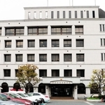 兵庫県警宝塚署＝宝塚市旭町１