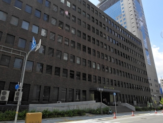 近畿厚生局麻薬取締部神戸分室が入る神戸地方合同庁舎＝神戸市中央区海岸通