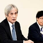 神戸北区高２生刺殺事件で亡くなった堤将太さんの父・敏さん（左）と河瀬真弁護士＝７日午後、神戸市中央区橘通３、神戸市立婦人会館（撮影・斎藤雅志）