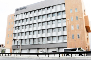 兵庫県警尼崎南署＝尼崎市昭和通２