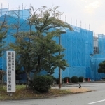 兵庫県道路公社の播但連絡道路管理事務所＝３０日午後、同県福崎町西田原