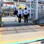 高齢夫婦が電車と接触した神鉄有馬口駅の線路周辺＝神戸市北区有野町唐櫃
