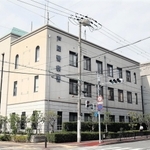 兵庫県警芦屋署＝芦屋市公光町