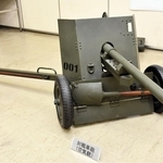 押収された対戦車砲＝神戸市中央区中山手通２、生田署