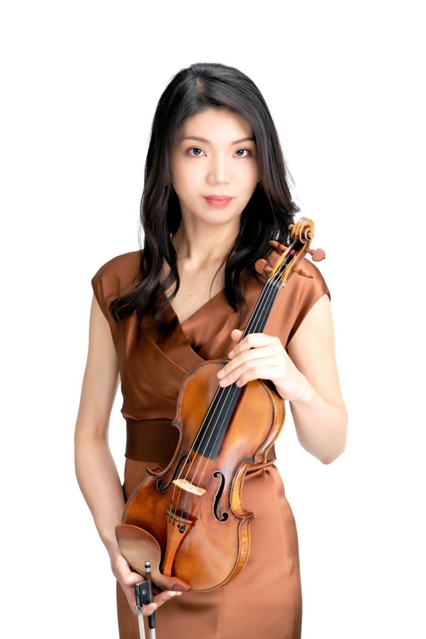 バイオリニスト日下紗矢子（Ｃ）Ａｋｉｒａ　Ｍｕｔｏ