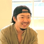 「自分の意志でつくり手になって何かしようとすることが、地域活性の本質やと思っている」と語る大原智さん＝伊丹市中央５