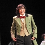 新しい絵画の運動に意欲を燃やすロセッティ（極美慎）＝宝塚バウホール