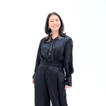 ドラマの長女役は加藤治子。「尊敬する先輩と同じ役ができてうれしい」と話す小泉今日子（引地信彦さん撮影）