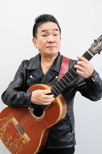 ウクライナの平和を願って新曲を配信したＢＯＲＯさん＝神戸市中央区東川崎町１