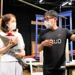 「欲望という名の電車」の稽古での高橋正徳（右）と山本郁子（宮川舞子さん撮影）