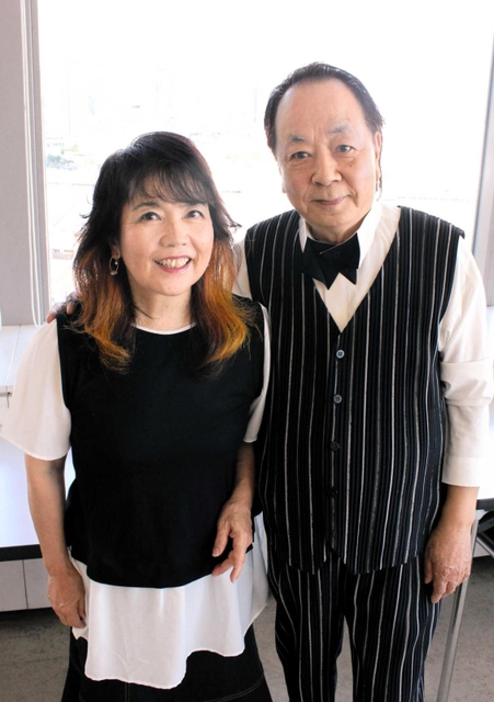 「音楽の力をファンの方と再認識できる舞台にしたい」と話す後藤悦治郎さん（右）と平山泰代さん＝神戸新聞社