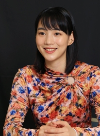 「亡くなった人の視点で物語が語られる。その発想が新鮮だった」と話すのん＝大阪市内（撮影・鈴木雅之）