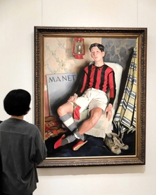 小磯良平が竹中郁をモデルに描いた「彼の休息」＝神戸市立小磯記念美術館
