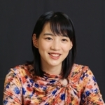 「亡くなった人の視点で物語が語られる。その発想が新鮮だった」と話すのん＝大阪市内（撮影・鈴木雅之）