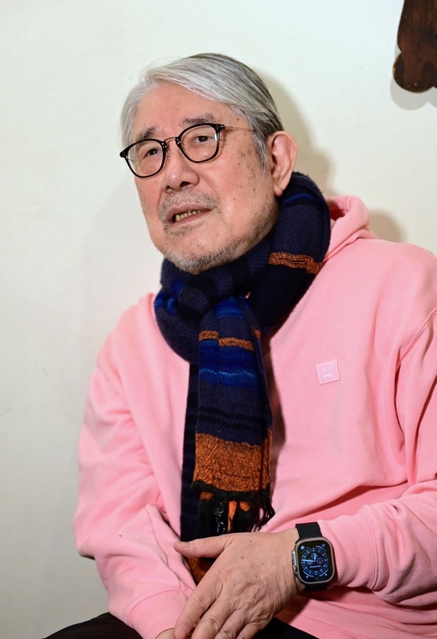 「日本語のロックをつくるという命題があった」と、はっぴいえんどについて語る松本隆＝神戸市中央区