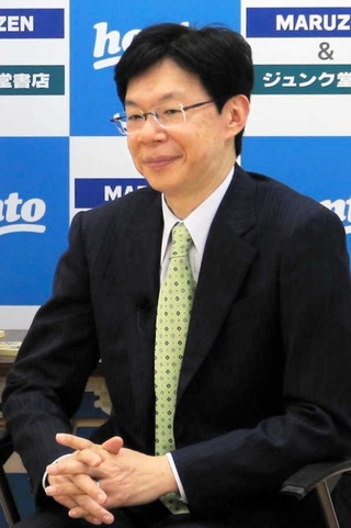 谷川浩司十七世名人＝２１日、大阪市北区、ＭＡＲＵＺＥＮ＆ジュンク堂書店梅田店