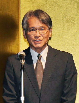 １１０周年の公演や記念行事への思いを語る木場健之・宝塚歌劇団理事長＝宝塚市栄町１、宝塚ホテル