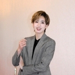 ７日に開幕する宝塚歌劇花組公演について見どころや抱負を語るトップスター柚香光＝宝塚大劇場