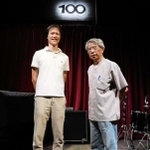 神戸の音楽拠点を目指して高砂ビルを運営してきた李啓洋（右）と李祥太＝神戸市中央区江戸町
