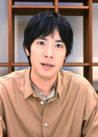 「村上春樹さんも兵庫出身で、勝手に縁を感じている」と語る渡辺大知＝大阪市内