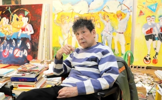 迷いながら描くプロセスが「生きがいになる」と語った横尾忠則さん＝東京都内