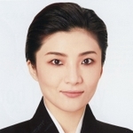 宝塚歌劇月組トップとなる男役の鳳月杏（２０２３年度版宝塚おとめから複写）