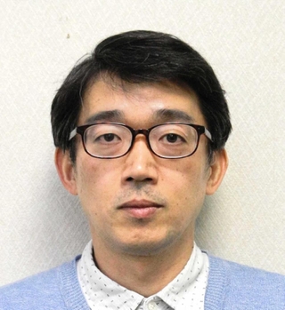 中野泰宏九段