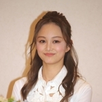 退団を発表した宝塚歌劇星組トップ娘役の舞空瞳さん＝宝塚市栄町１、宝塚大劇場