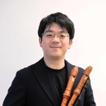 誰もが小中学校で吹くが、大人になるにつれ疎遠になるリコーダー。「知られざる魅力を伝えたい」という井上玲＝神戸新聞社