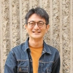 「兵庫にピッコロがあってよかった、と言ってもらえるような存在になれたら」と語る演出家の真山直則さん＝尼崎市南塚口町３