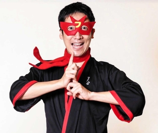 桂福丸がふんするラクゴニンジャ