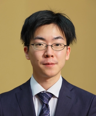 芝野虎丸名人