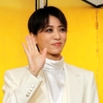 すがすがしい表情で心境を語った星組トップスターの礼真琴さん＝大阪市北区茶屋町、ホテル阪急インターナショナル
