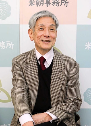 「米朝はみんなのお父さんだった」と語る桂米団治＝大阪市北区西天満５、米朝事務所