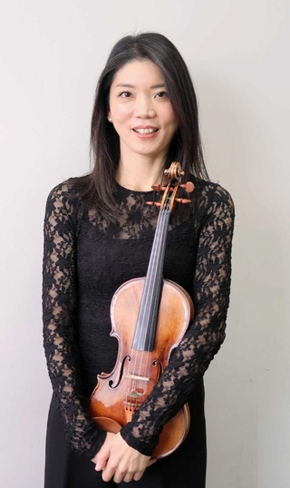 「芦屋市内に音楽祭を広げていきたい」と語る日下紗矢子＝神戸新聞社