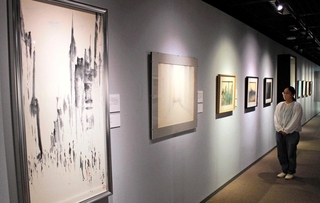 大都会のにぎわいを描いた「ニューヨーク」などが並ぶ＝大阪府豊中市待兼山町１、大阪大学総合学術博物館