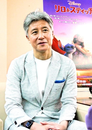 国内での映画興行の動向などについて語るウォルト・ディズニー・ジャパン　ゼネラルマネージャー、佐藤英之さん＝大阪市中央区