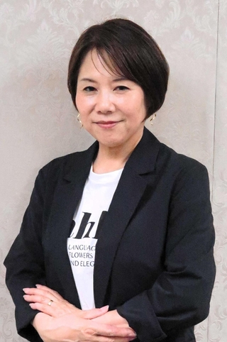 地元・神戸での上演を心待ちにするソプラノ歌手の鈴木美登里＝神戸市中央区