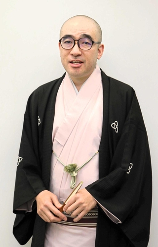 「病気と付き合いながら芸を続けていきたい」と話す桂雀太＝神戸市中央区東川崎１