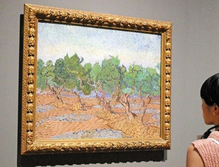 ゴッホが情熱を注いで描いた「オリーブ園」（１８８９年、ファン・ゴッホ美術館所蔵）＝大阪市立美術館