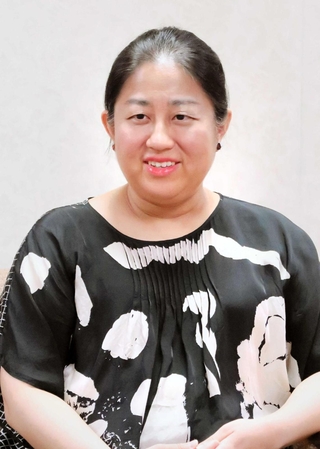 ２３日に神戸でコンサートを開くピアニスト小菅優＝神戸市中央区