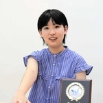 全国高等学校総合文化祭で準優勝を果たした井上璃子さん＝神戸市内